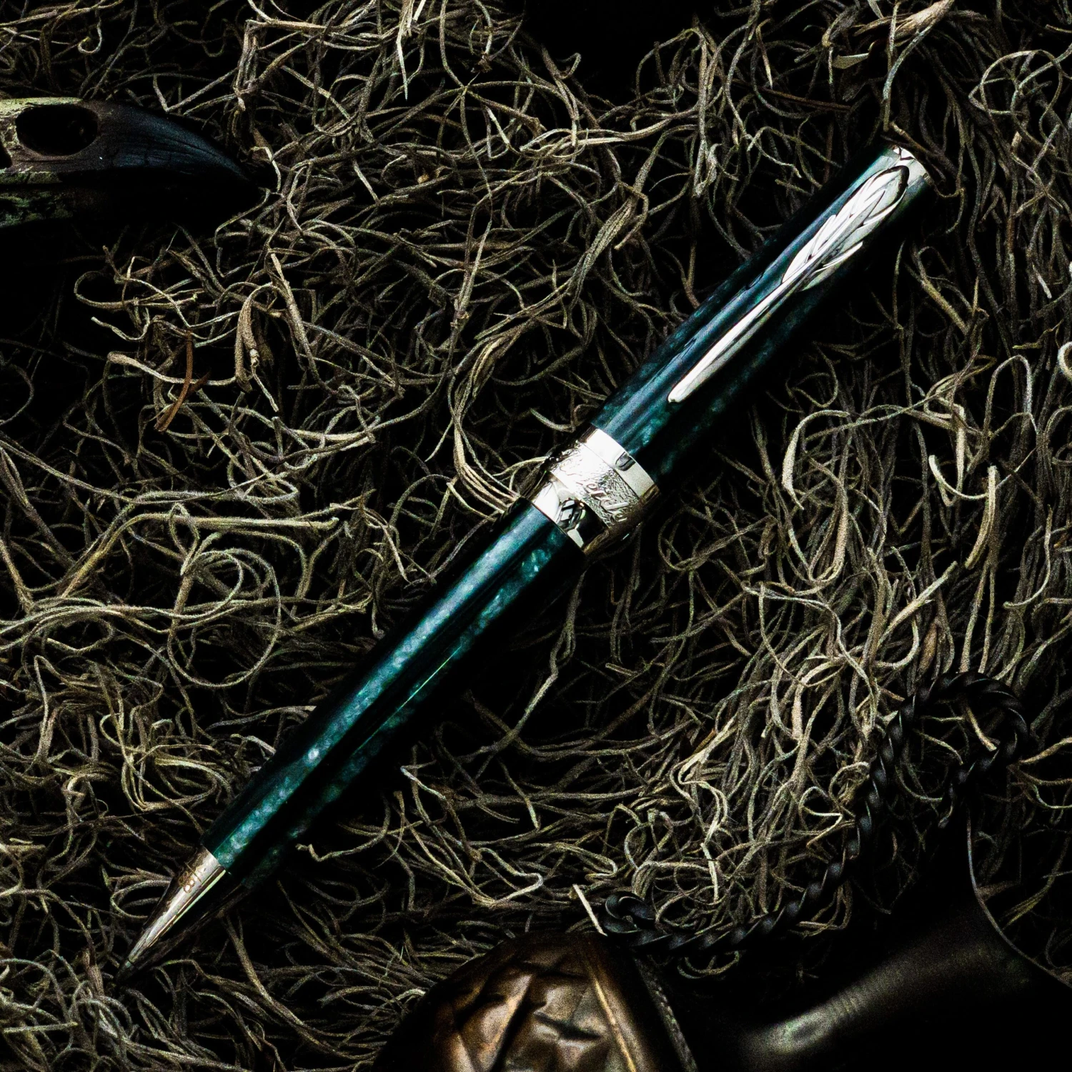 Pineider Arco Desert Beetle Ballpoint Pen, Green & Black 3 Pineider Arco Desert Beetle Ballpoint Pen, Green & Black